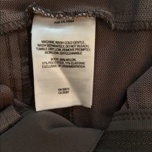 NWOT Womens Mountain Hard Wear Hiking Pants. - Picture 4 of 8